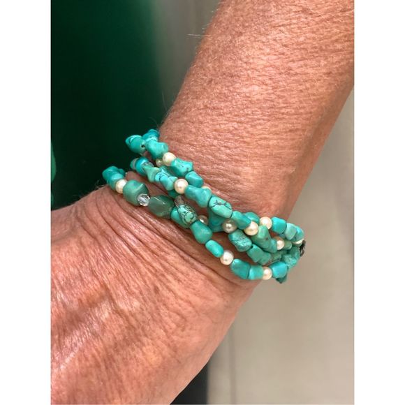 Turquoise Howlite and Pearl Necklace with Matching Bracelet #stunning #western - Picture 11 of 12